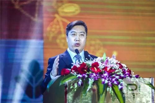 “应势而为,勇于担当”—2017 罗麦科技东南大区新品发布暨一季度表彰会