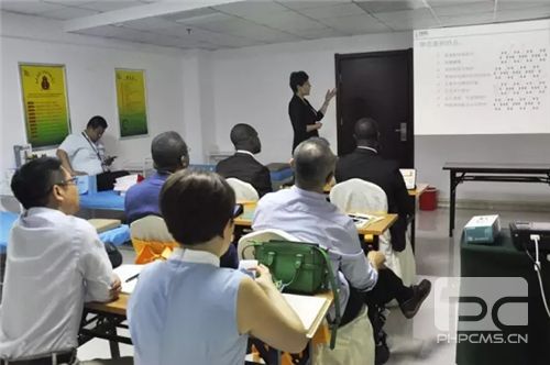外国友人眼中的卫康