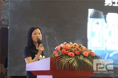国际体育用品巨头科蒂阿迪达斯联姻隆力奇,开创化妆品体验新模式