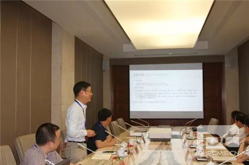 江苏省出入境检验检疫局一行考察隆力奇