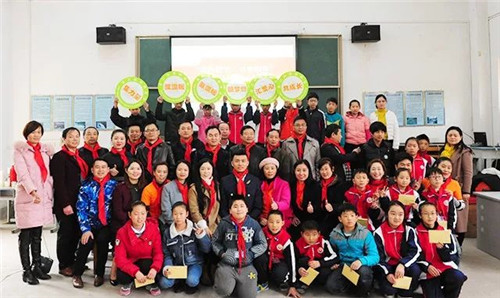 为爱行动,少年强则国强——绿之韵“绿韵圆梦·书香助学”行动走进合肥