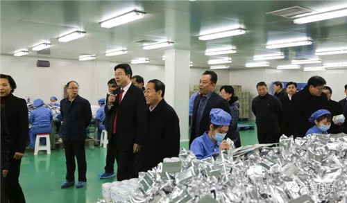 济宁市党政观摩团来益宝康富森观摩考察