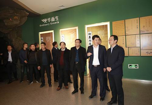 陕西城固县委副书记胡新利一行参观安惠公司