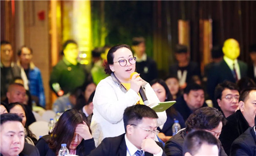 “茶”觉先机,智胜未来——龙润茶2017年全国加盟商大会茶业高峰论坛隆重举行