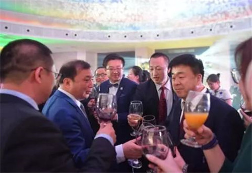 2017天狮集团全球飞狮晚宴盛大开启