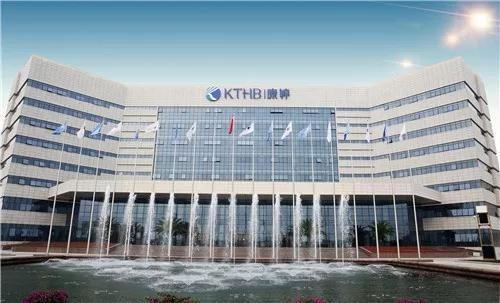 康婷:潜心品质砥砺科研,胸怀天下筑梦健康