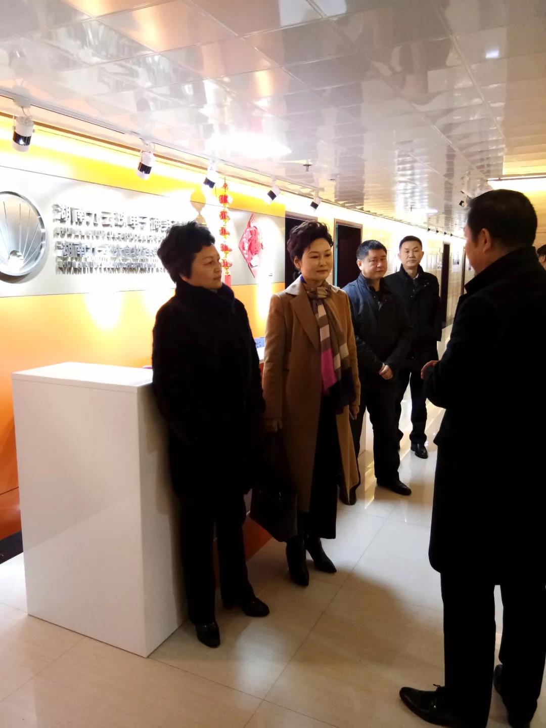 http://www.zhiliaow.cn/uploadfile/2018/0124/20180124014344944.jpg