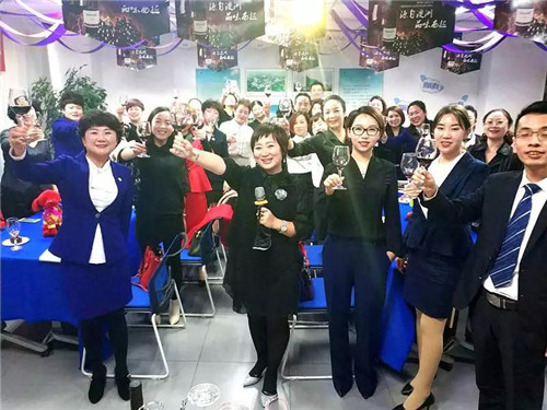 http://www.zhiliaow.cn/uploadfile/2018/0315/20180315072315123.jpg
