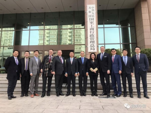 完美总裁胡瑞连与世界直销协会联盟轮职主席马博朗会面,探讨行业前景