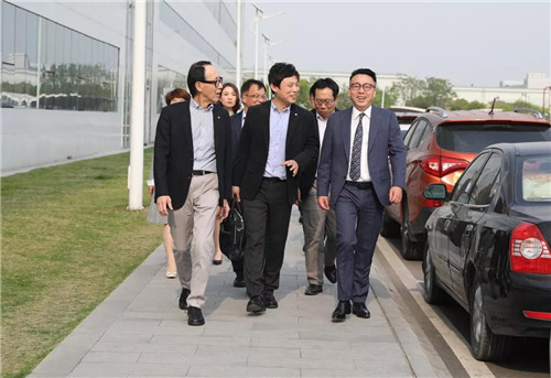 日本阿斯制药株式会社常务董事木村秀司一行来访绿叶科技