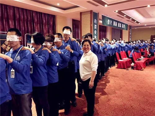 金诃藏药健康事业部首届中级经销商培训(沈阳站)完美收官