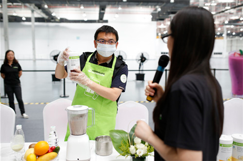 “改变,从一杯奶昔开始”——康宝莱全国品牌快闪店首站启动