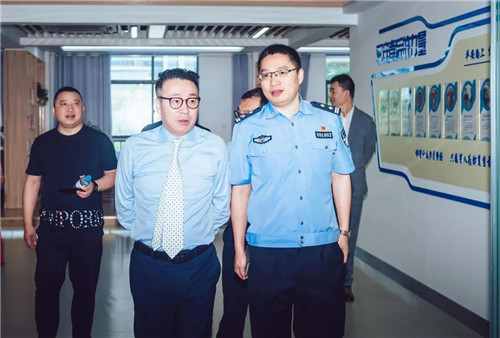 绿叶与警方合作!绿叶警务中心店(盐城店)盛大开业!并将在全国各地推广绿叶警务中心店发展!
