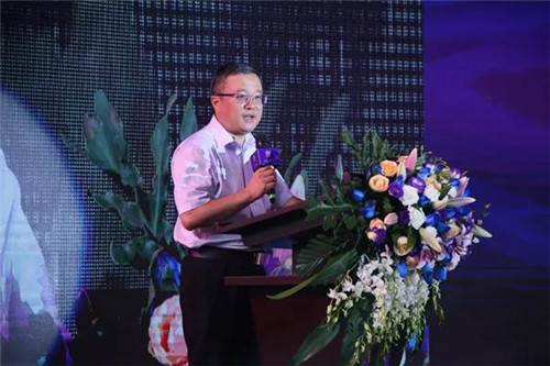 第二届世界(中国)新零售行业舆情高峰论坛暨年度颁奖盛典隆重召开