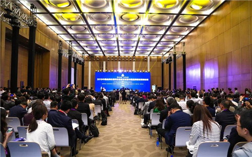 东阿阿胶获评“2019我喜爱的中国品牌”,品牌价值荣登中华老字号榜单前三甲