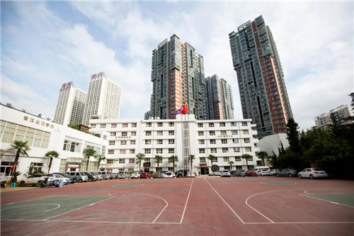 龙润人&理想乔迁新址 新起点·新征程·新作为