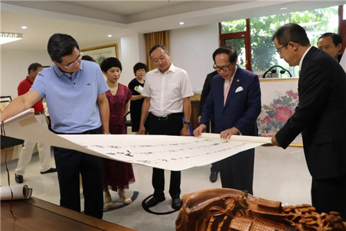 暨南大学党委书记林如鹏一行莅临金科伟业(中国)有限公司考察指导