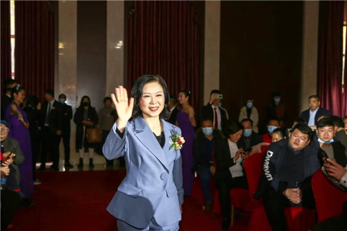 安享荣耀 燃爆未来——安然纳米营销表彰大会隆重开启!
