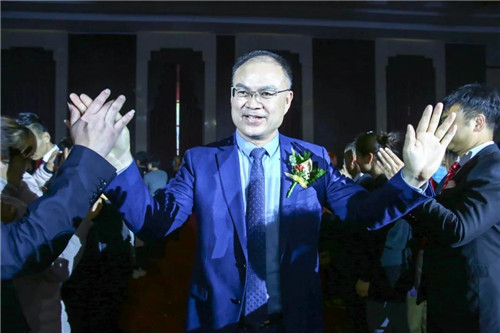 安享荣耀 燃爆未来——安然纳米营销表彰大会隆重开启!