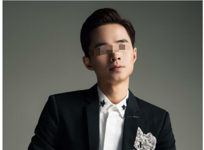 魔力show品牌创始人为黄诚,1989年出生,据相关资料介绍,此人毕业于